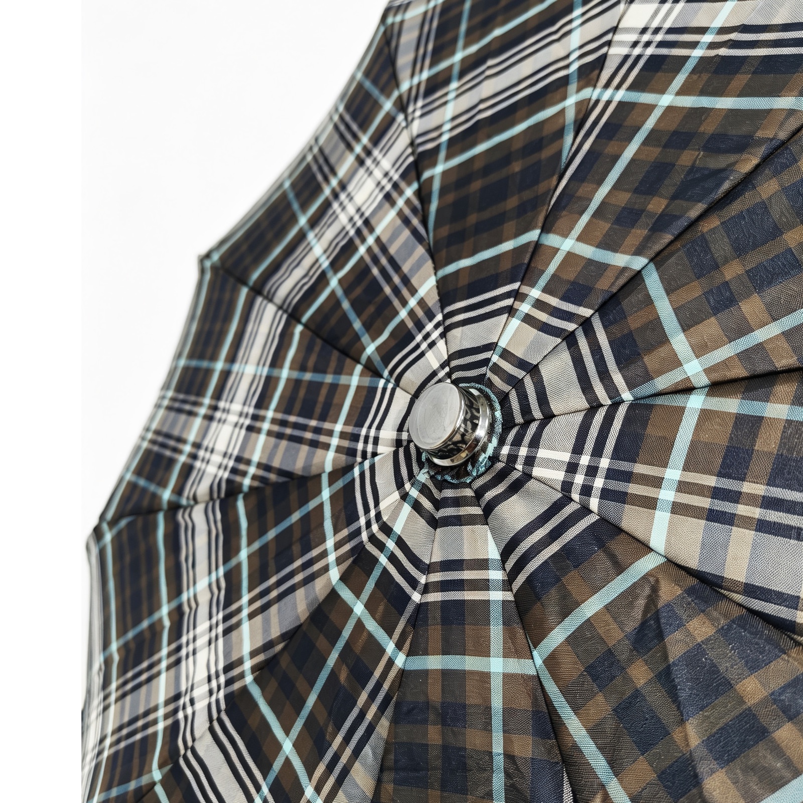 Umbrella top cap detail