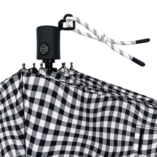 Minimalist Checkered 3-Fold Auto Open-Close Umbrella — Product image 9